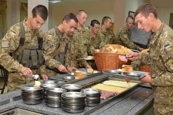 Закупівлі для ЗСУ: У Міноборони закликали роздрібні мережі брати участь в тендерах на постачання харчів