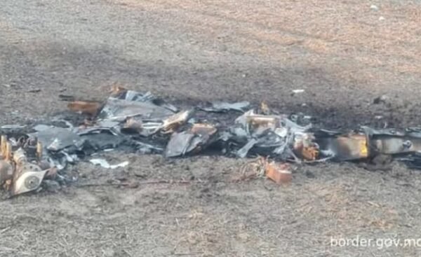Бойова частина “шахеда”, що впав на територію Молдови, не вибухнула, – місцева поліція (ФОТО)