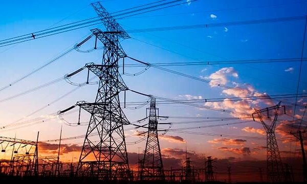 В Україні через обстріли знеструмлено понад 350 міст та сіл, – Укренерго