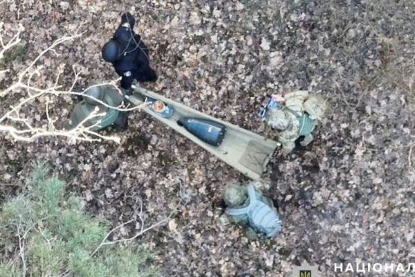 Вибухотехніки поліції знищили бойову частину ворожого “шахеда”, збитого на підступах до Києва
