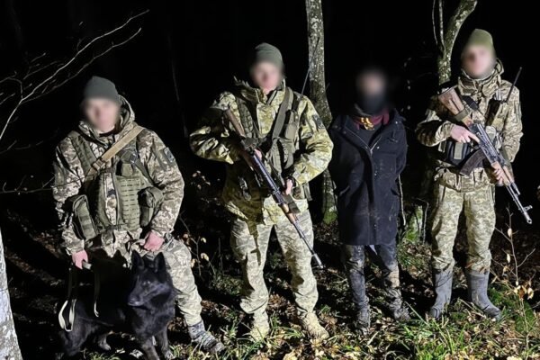 На Закарпатті біля кордону зі Словаччиною затримали 20-річного росіянина (ФОТО)