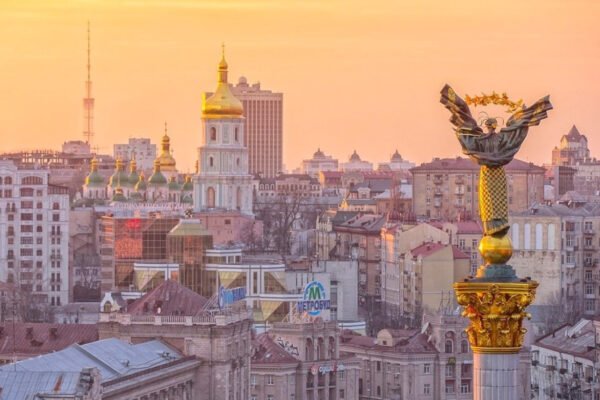 До Києва прибули прем’єр-міністри Італії, Канади і Бельгії