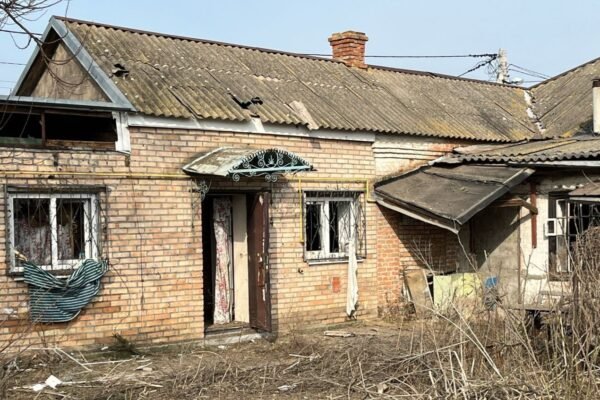 Росіяни обстріляли Нікополь: є важкопоранений (ФОТО)