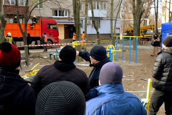 Влучання дрону у багатоповерхівку у Дніпрі: Філатов розповів про простраждалих і ситуацію з будинком