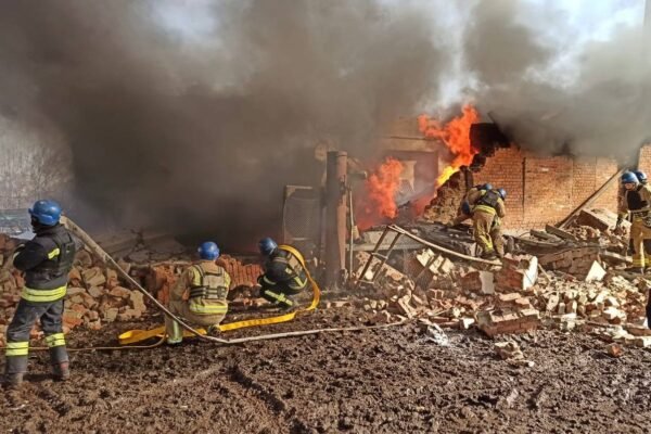 На Сумщині внаслідок обстрілу загинули двоє поліцейських, ще четверо поранені (ФОТО)