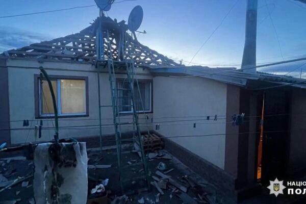 В поліції показали наслідки атаки “шахедів” на Київщину (ФОТО)
