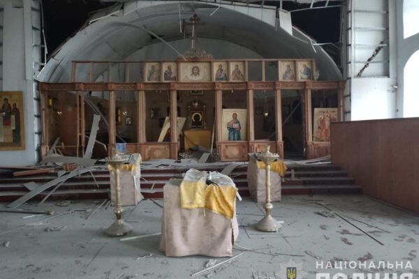 Поліція показала наслідки атак на Нікополь та околиці (ФОТО)