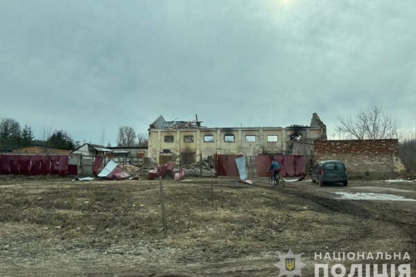 В поліції показали наслідки чергових обстрілів на Сумщині (ФОТО)