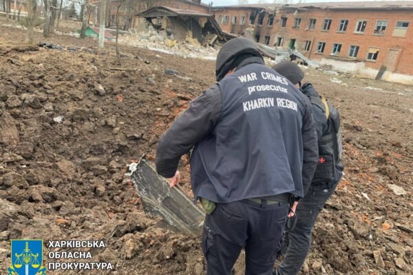 Росіяни двічі за ніч атакували Харків. Прокурори показали наслідки (ФОТО)