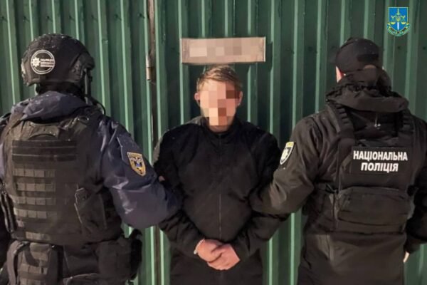 Правоохоронці затримали банду, яка на замовлення підпалили будинки у 6 областях (ФОТО)