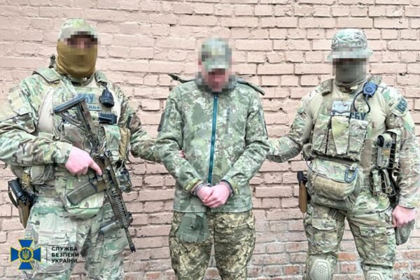 СБУ викрила російського агента, що мобілізувався до лав ЗСУ та зливав дані про бази ЗСУ на Сході