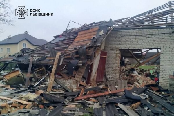 Внаслідок вибуху газу на Львівщині постраждала жінка (ФОТО)