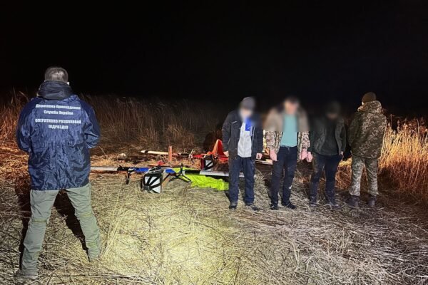 Прикордонники виявили тютюнових контрабандистів на Закарпатті