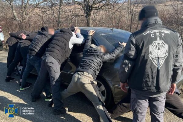 В Україні ліквідували ще три схеми для ухилянтів: що відомо (ФОТО)
