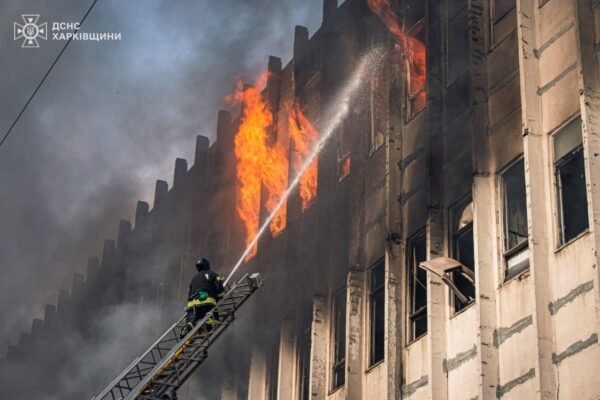 Ракетний удар по Харкову: кількість жертв зросла (ФОТО, ВІДЕО)
