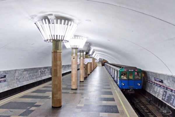У Харкові відновлено роботу метрополітену: Який інтервал руху потягів