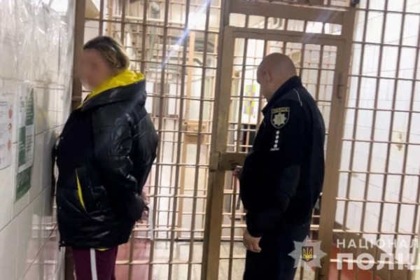 У Вінниці курсант поліції врятував дитину, яку намагалася втопити мати