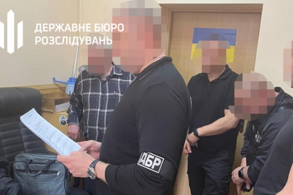 У Запоріжжі правоохоронець вимагав від військового 10 тис. грн хабаря за “розв’язання” справи ДТП