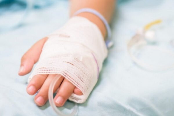 Дитина, поранена 2 квітня на Харківщині, померла, – Синєгубов