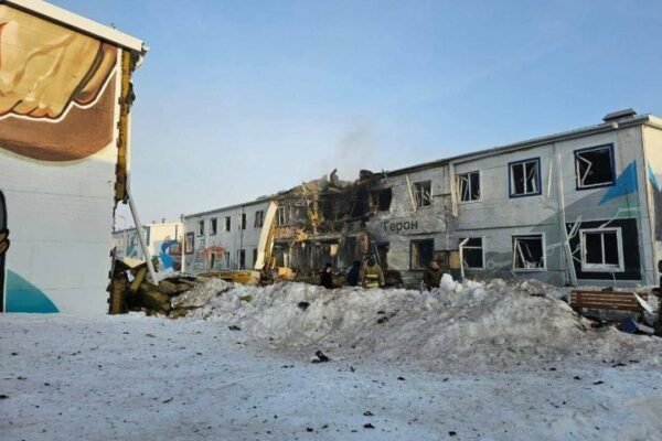 Дрони атакували заводи з виробництва безпілотників у Татарстані. Є влучання та поранені (ФОТО, ВІДЕО)