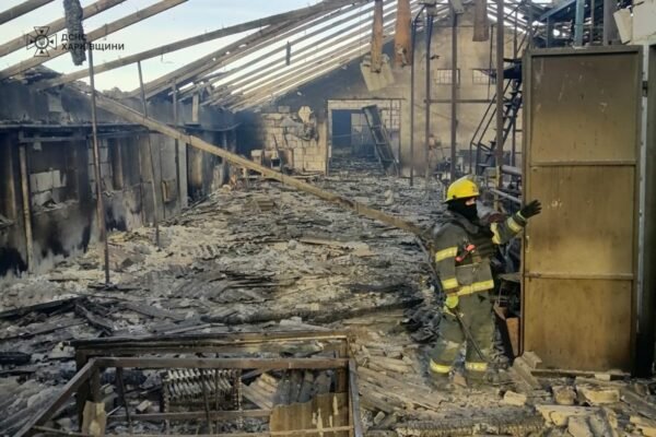Окупанти вдарили з артилерії по прикордонному селу на Харківщині (ФОТО)