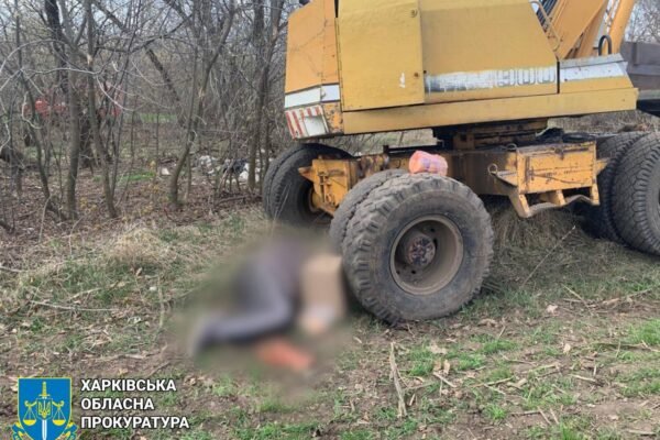 Наслідки удару по Харківському району: один загиблий та двоє поранених (ФОТО)