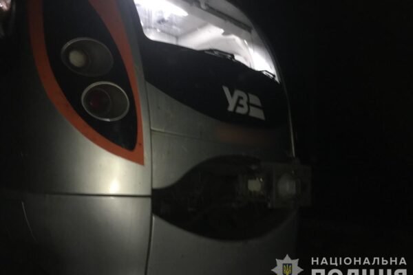 У Вінниці потяг на смерть збив жінку