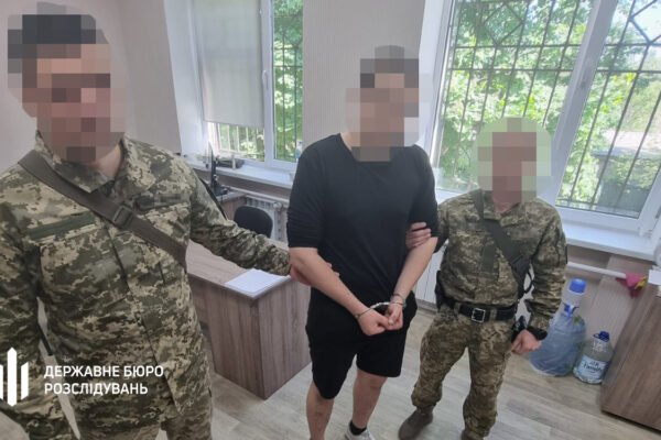 ДБР затримало дезертира з Прикарпаття, який вихвалявся втечею зі служби в соцмережах