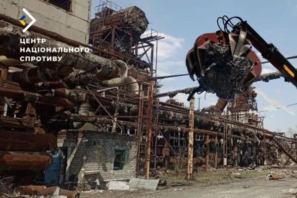 В Авдіївці окупанти розкрадають залишки коксохіму, – ЦНС