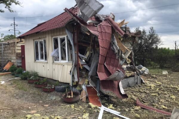 Внаслідок ракетного удару по Дніпру загинули залізничники, – “УЗ”