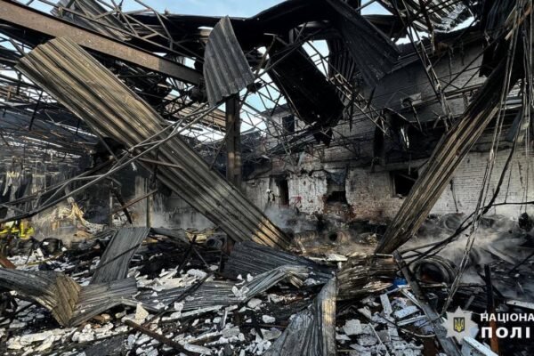 Поліція показала наслідки масованих обстрілів Харківщини 13 травня (ФОТО)