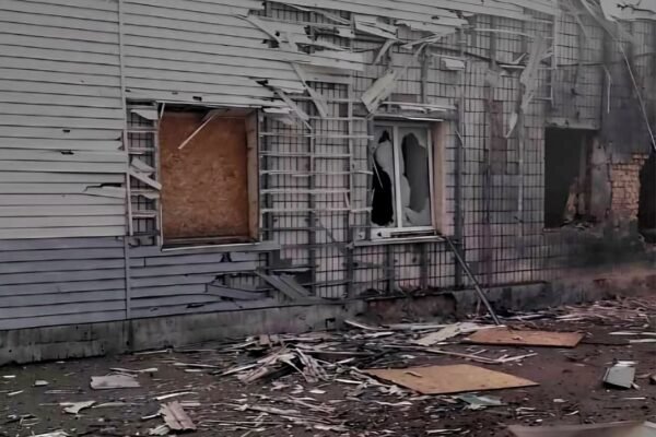 Вночі та зранку ворог атакував Дніпропетровщину. Є поранений та руйнування