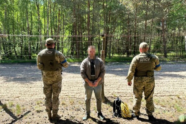Збирався вплав дістатися Польщі: на Волині прикордонники затримали 26-річного ухилянта