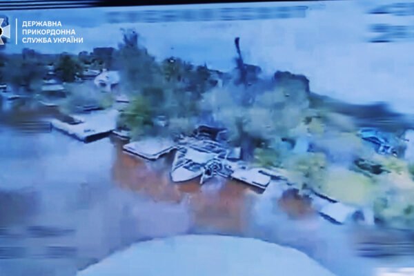 Прикордонники знищили два ворожі човни