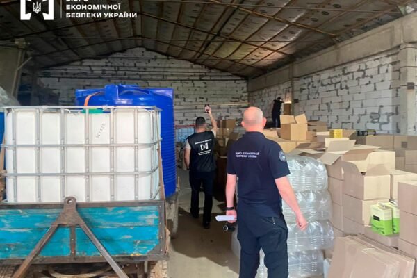 На Волині викрили завод з виготовлення підробленого елітного алкоголю (ФОТО)