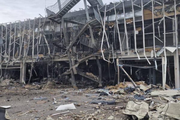 Росіяни вдарили по аеропорту в Запоріжжі крилатою ракетою Х-59 (ФОТО, ВІДЕО)