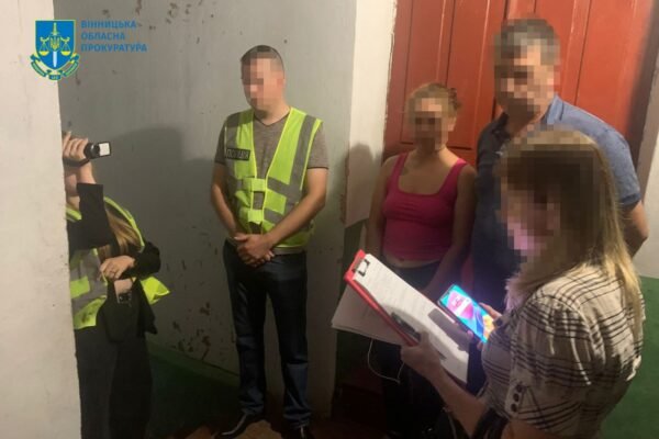 Створювали та поширювали дитячу порнографію: на Вінниччини оголосили підозру групі злочинців (ФОТО)