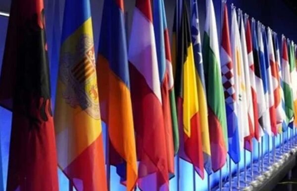 Скільки країн готуються приїхати на Саміт миру