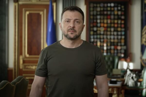 Україна готує рішення для проходження опалювального сезону, – Зеленський