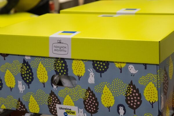 В Україні оновили “Пакунок малюка”: що додали
