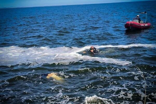 В Одесі водолази знайшли тіло поліцейської, яку 2 червня хвилею знесло з пірса (ФОТО)