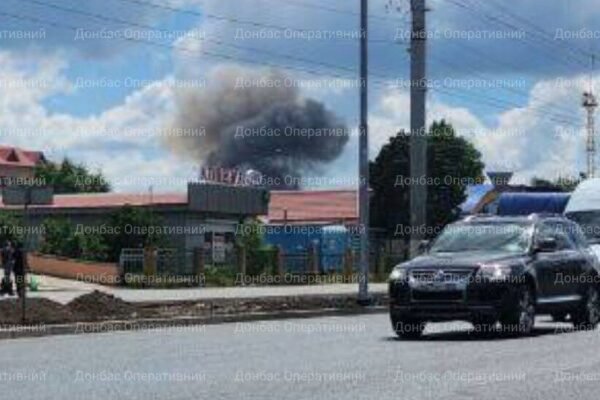 У Луганську пролунала серія вибухів (ФОТО, ВІДЕО)