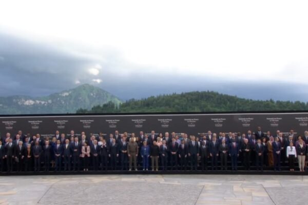 Саміт миру: Зеленський закликав приєднатися всіх відсутніх на наступному етапі