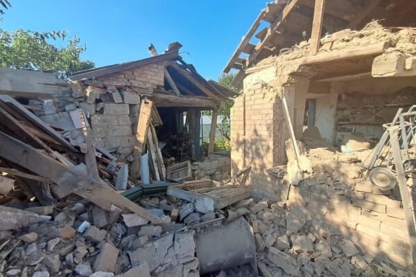 Окупанти атакували інфраструктуру та житлову забудову на Дніпропетровщині: наслідки (ФОТО)