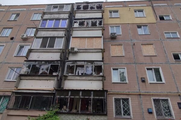 Окупанти продовжують обстрілювати Нікопольщину: Постраждала ще одна людина (ФОТО)