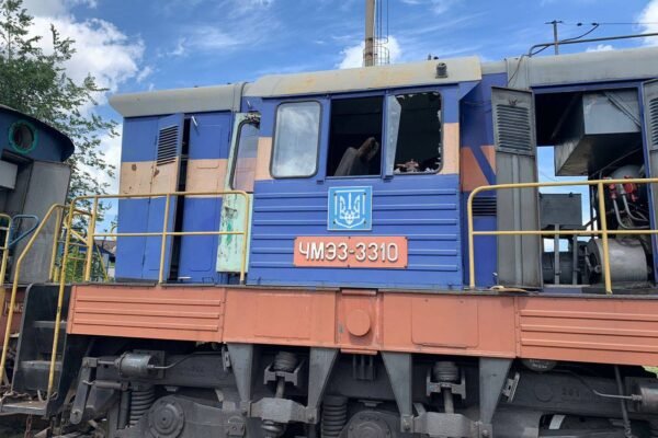 Росіяни обстріляли залізницю у Покровську на Донеччині: є поранені (ФОТО)