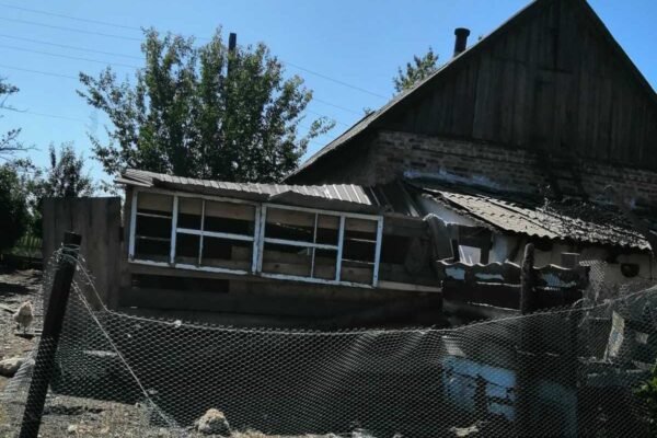 Росіяни обстріляли Гірник та Нью-Йорк на Донеччині: троє поранених (ФОТО)