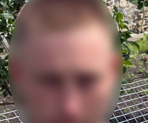 На Хмельниччині чоловік вкрав з картки товариша 240 тис. грн і купив собі авто