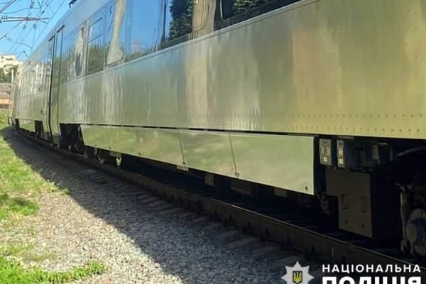 На Полтавщині потяг на смерть збив жінку