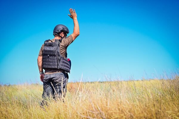 На Донеччині в полі аграрії натрапили на 500-кілограмову бомбу